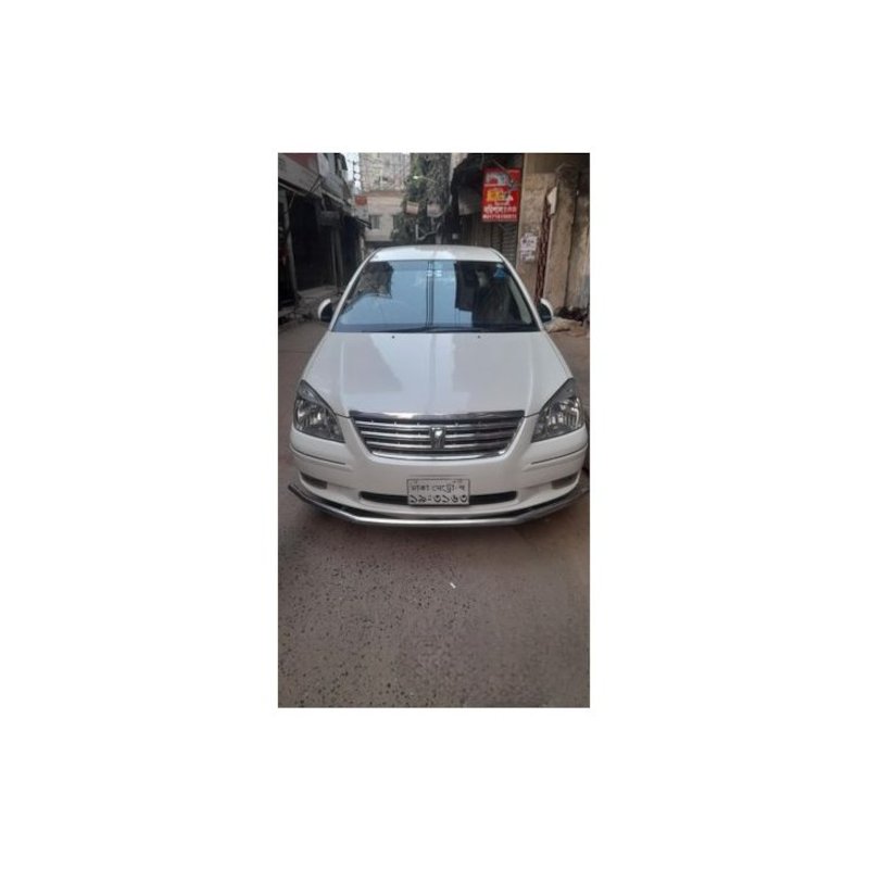 Toyota Premio 2002