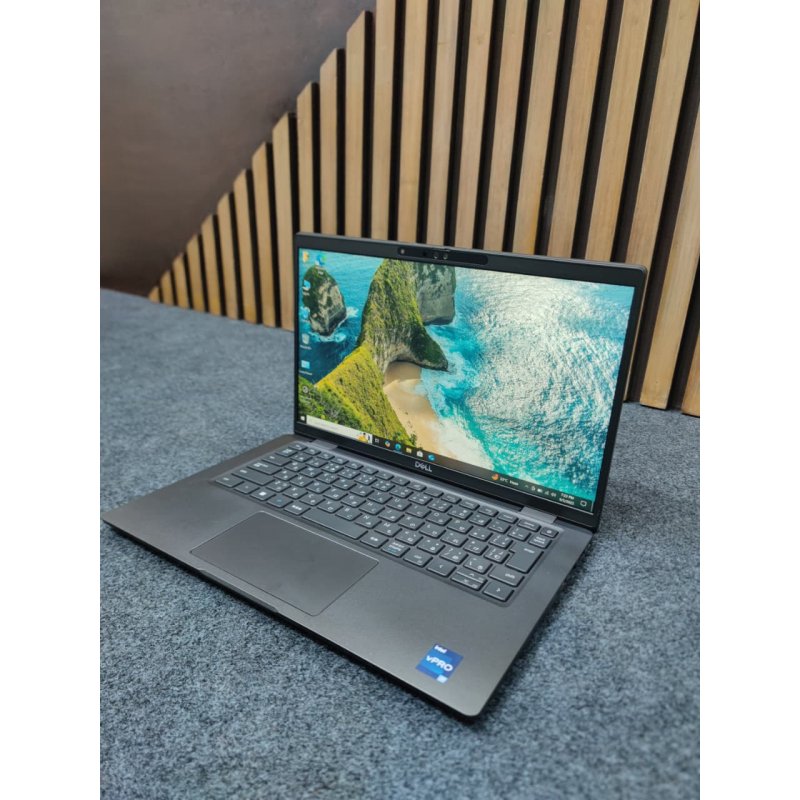 Dell Latitude 7430 Core i7 12th Gen 16 GB RAM 512GB SSD