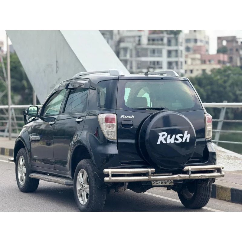 Toyota Rush 2010