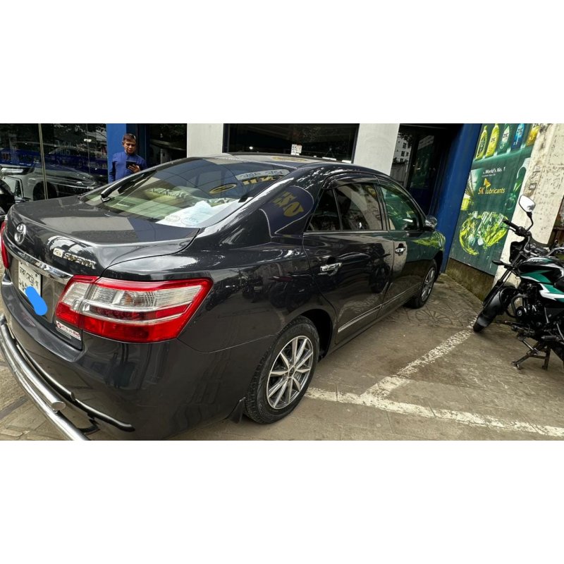 Toyota Premio G Superior 2015