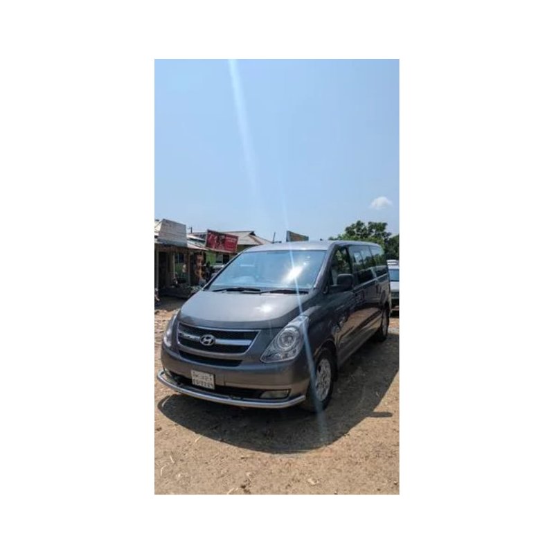 Hyundai H1 2011
