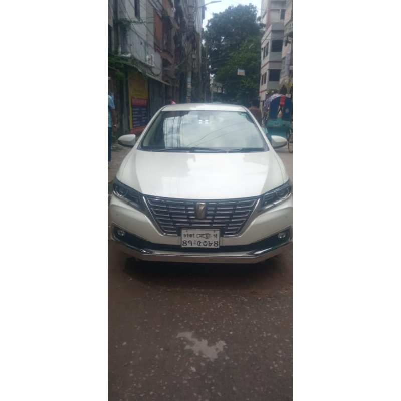 Toyota Premio 2019