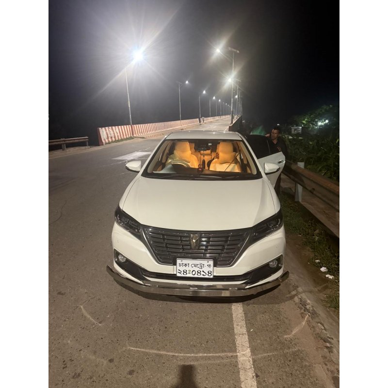 Toyota Premio F 2020