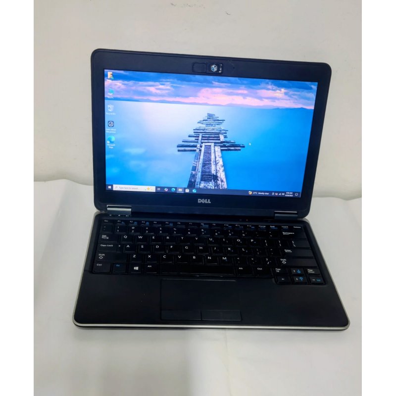 Dell Latitude E7240 Core i7 4th Gen Laptop