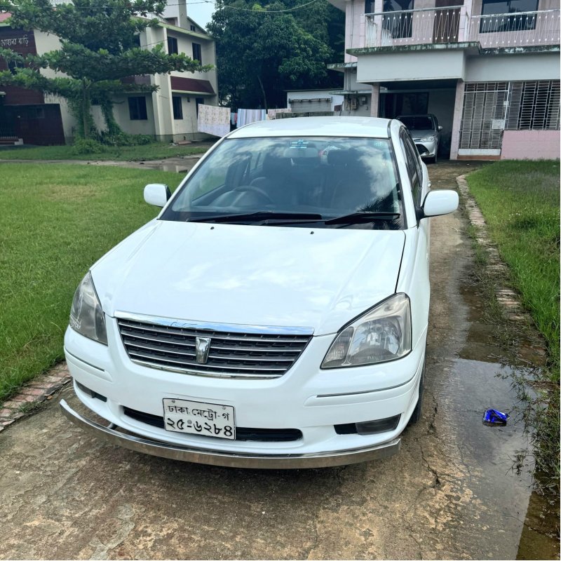 Toyota F Premio 2003 White