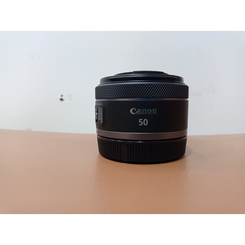 Canon RF 50mm f/1.8 STM Lens