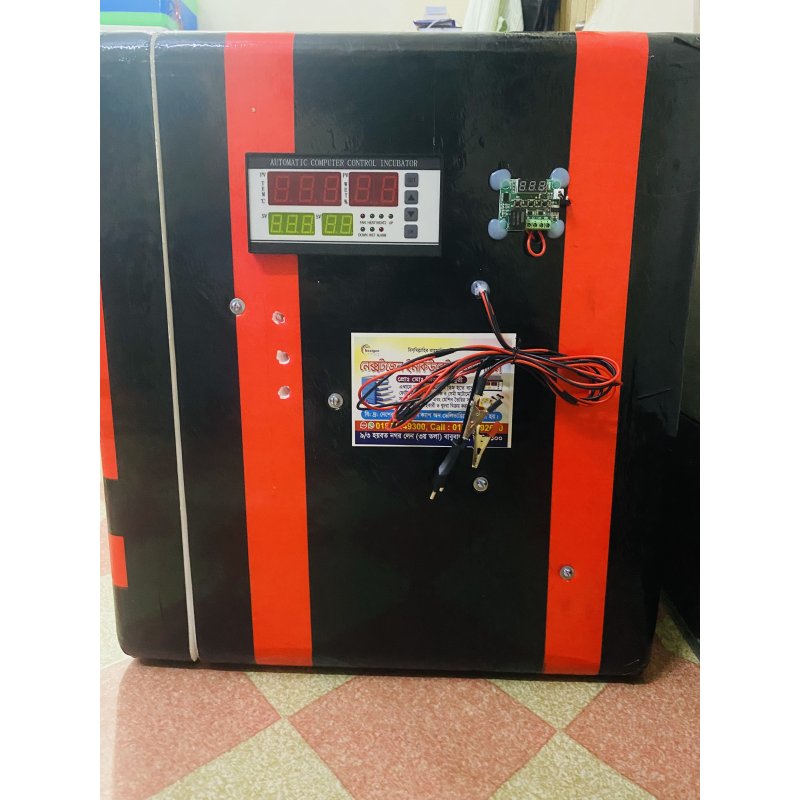 364 Egg Full Auto AC / DC Incubator
