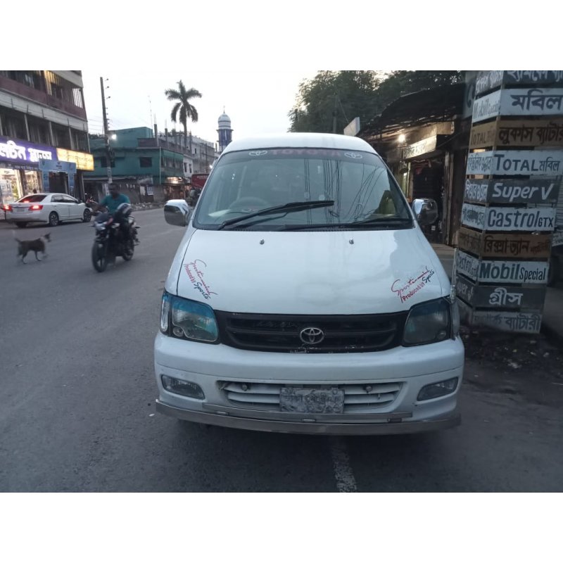 Toyota Noah 1997 2000cc
