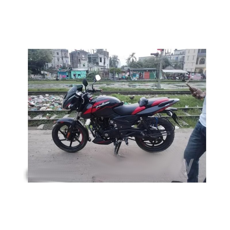 Bajaj Pulsar 2023