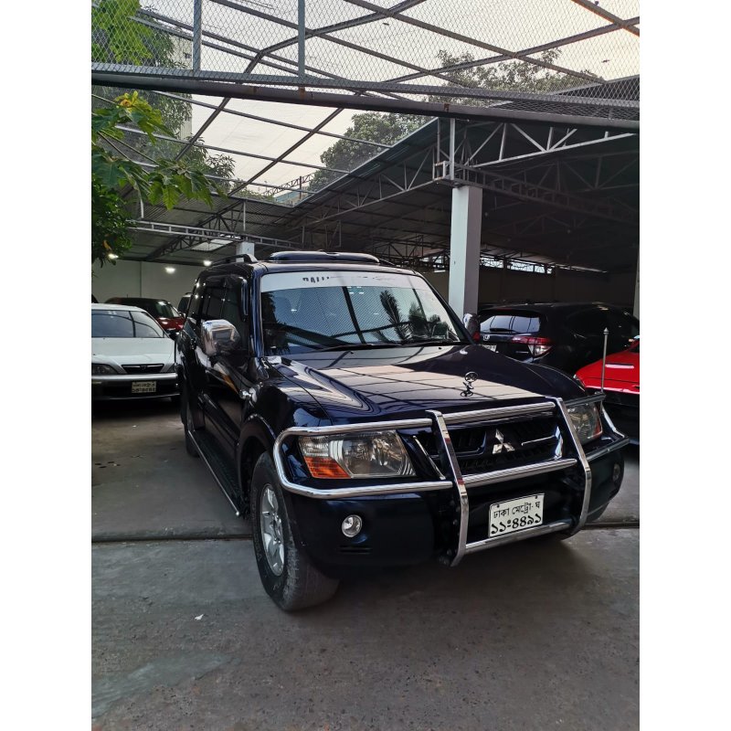Mitsubishi Pajero V6 3500cc 2003 Mitsubishi Pajero V6 3500cc 2003