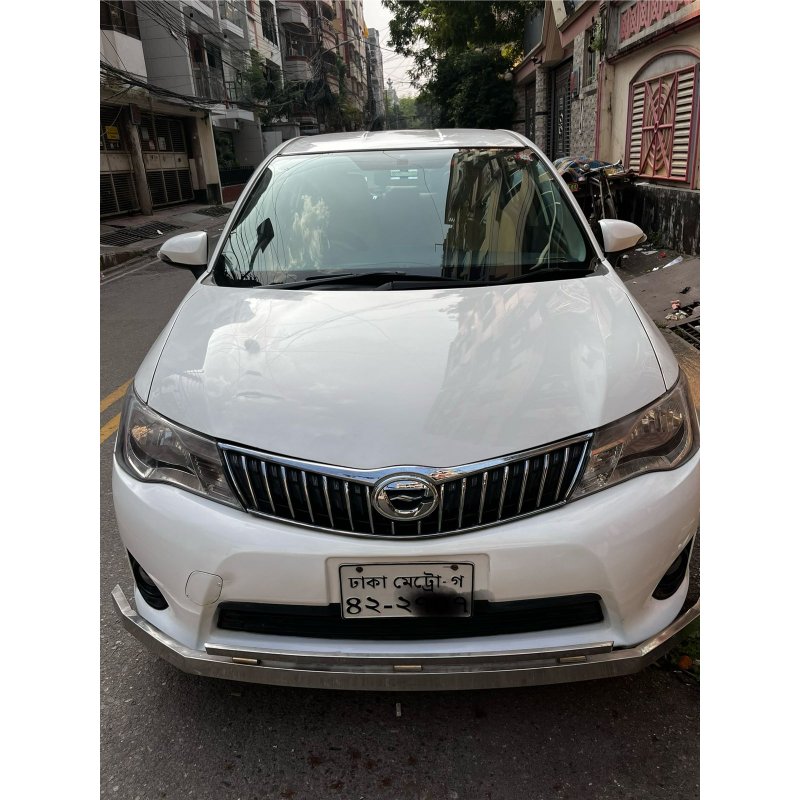 Toyota Axio 2013 Off White
