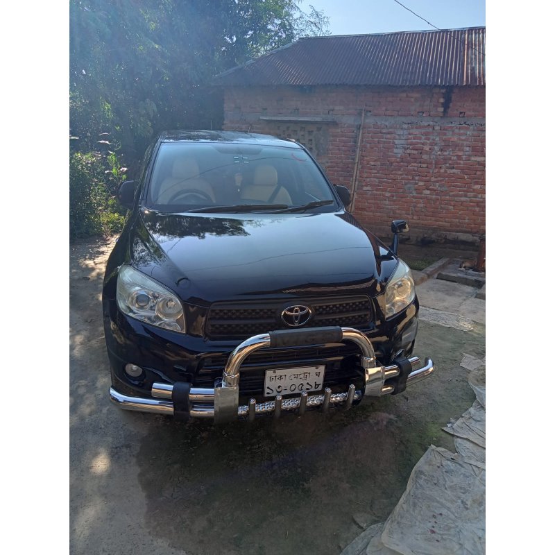 Toyota RAV4 2400 CC 2005 Toyota RAV4 2400 CC 2005