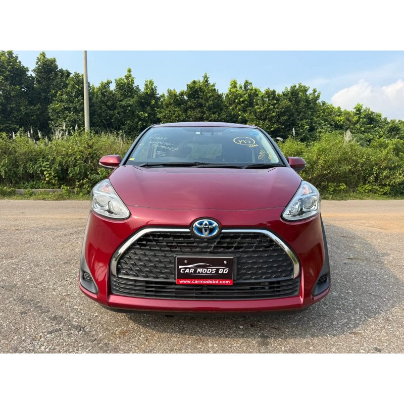 Toyota Sienta G Red Pearl 2020 Toyota Sienta G Red Pearl 2020