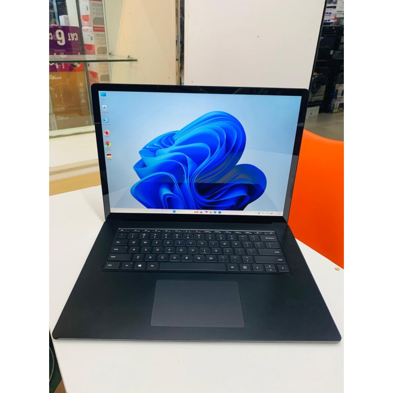 Microsoft Surface Laptop 3 Core i7 10th Gen 15" 2K Touch Microsoft Surface Laptop 3 Core i7 10th Gen 15" 2K Touch