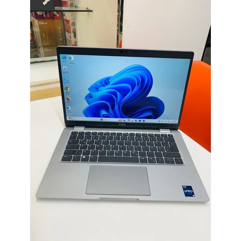 Dell Latitude 5330 Core i5 12th Gen 16GB / 256GB Touch Dell Latitude 5330 Core i5 12th Gen 16GB / 256GB Touch