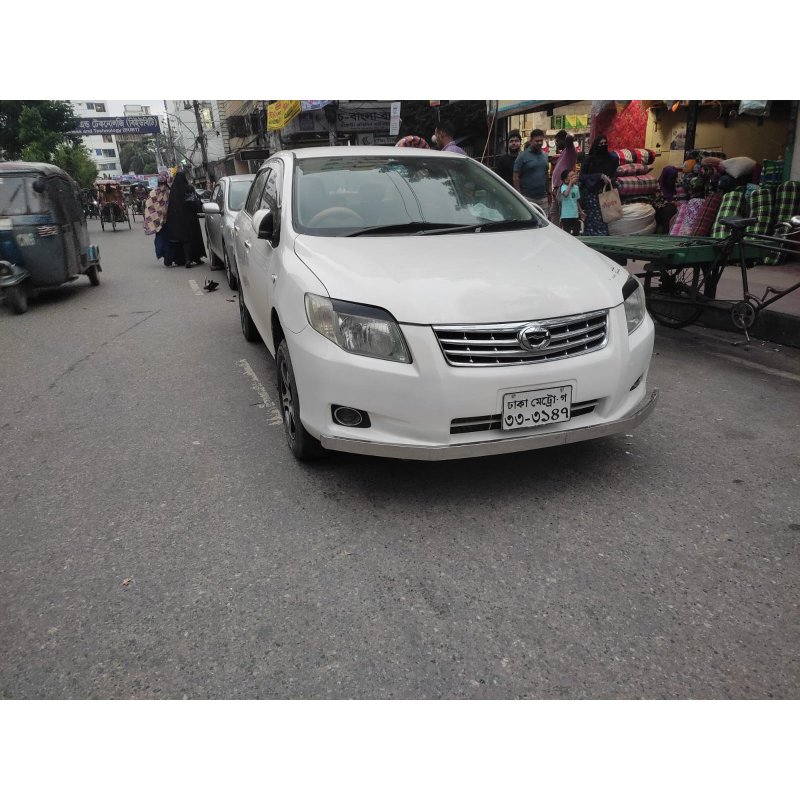 Toyota Axio 1500cc 2012