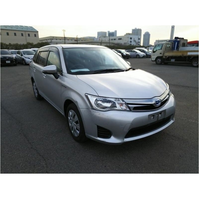 Toyota Fielder 1500cc 2014