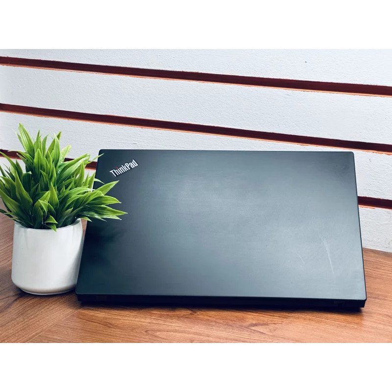 Lenovo ThinkPad T495 Ryzen 5 3500U 16GB / 256GB SSD