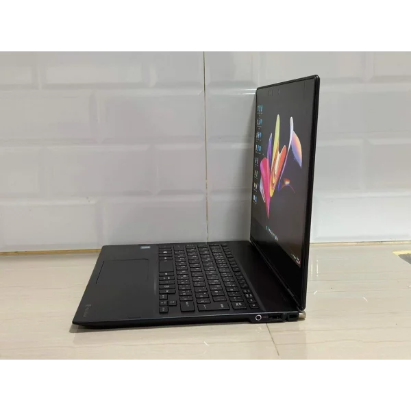 Toshiba Dynabook VC72 2-In-1 Core i3 8th Gen 8GB RAM 12.5