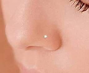 Small Single Stone Diamond Nose Pin