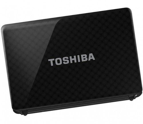 Toshiba Satellite L740D-1218U Laptop with AMD quad Core.