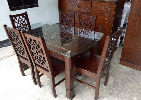 Dining Table with 6 Seat Chair