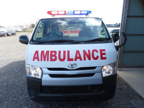Toyota Hiace Ambulance DX Single AC 2015