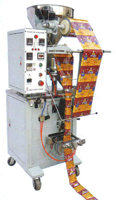 Auto Chanachur / Potato Chip Vertical Packaging Machine
