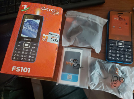 Mycell FS101 4 Sim Mobile Phone