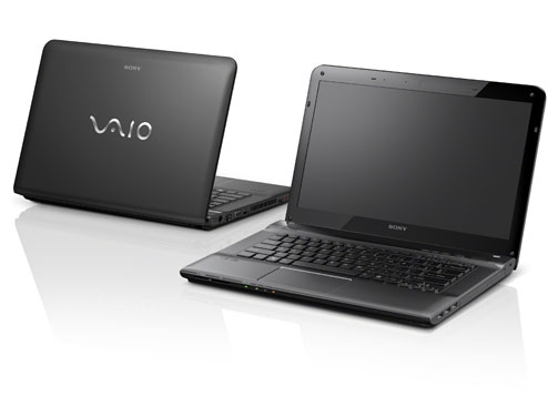 Sony Vaio SVE14126CXW Laptop with Rapid Wake