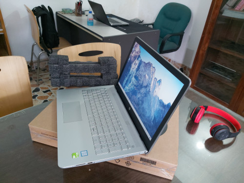 HP Pavilion cc101nx Core i7 8th Gen 15.6" Gaming Laptop