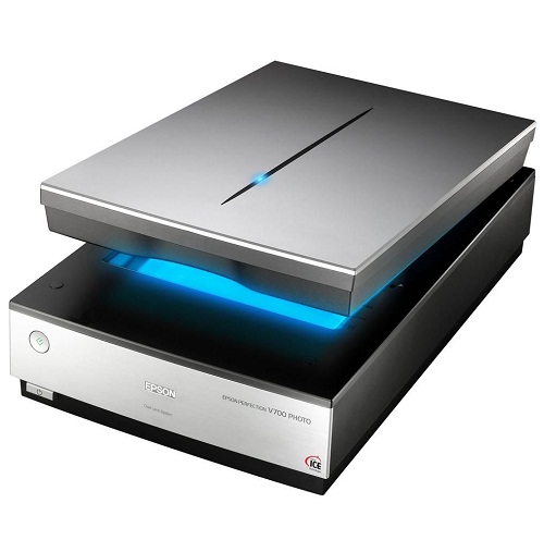 Epson Perfection V700 Photo Professional Quality Scanner