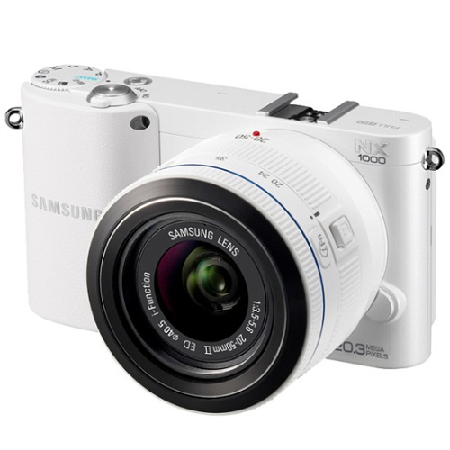 Samsung NX1000 MILC Camera with Flash 20-50mm Lens