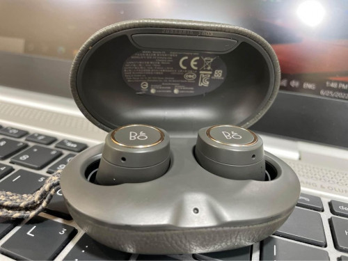Beoplay E8 Powerful Bluetooth Sport Earphone