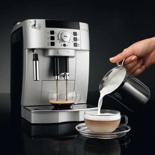 Delonghi ECAM22110SB Automatic Coffee Maker