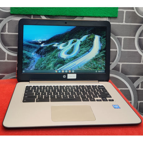 HP Chromebook 14 G4 Celeron N2940 4GB RAM Laptop