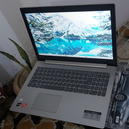 Lenovo Ideapad 330 Ryzen 5 2500U Ultra Slim Laptop