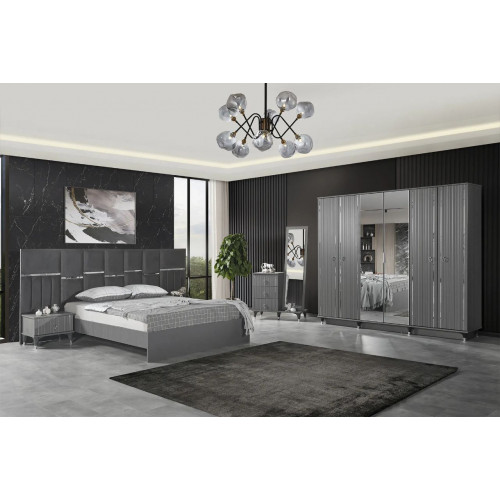 Glorious Design Bedroom Set JFW850