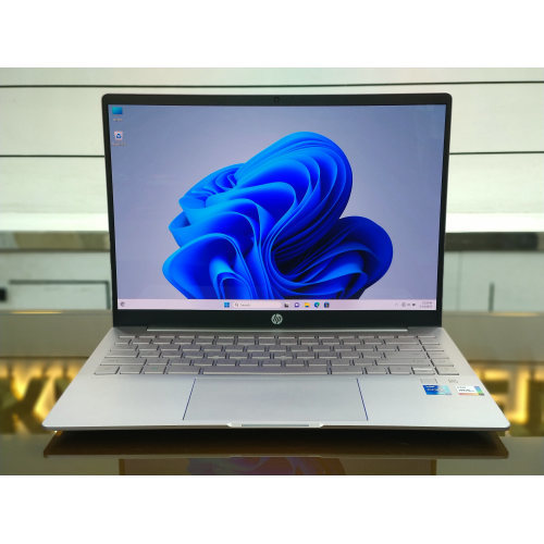 HP Pavilion Plus 14-eh0018TU Core i7 12th Gen 14" OLED