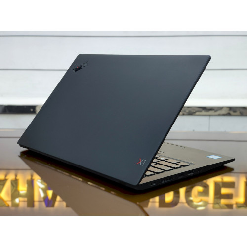 Lenovo ThinkPad X1 Carbon Core i7-8665U 1TB SSD