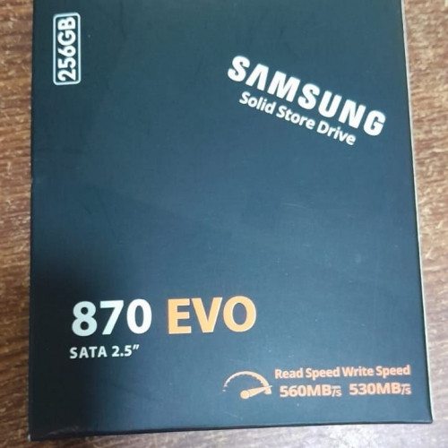 Samsung 870 EVO 256GB 2.5-Inch SSD