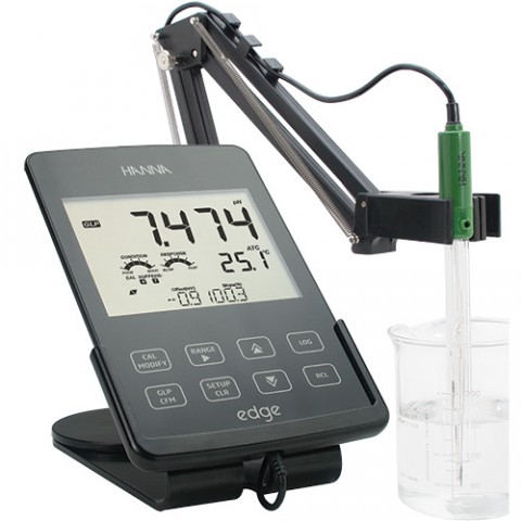 Hanna Hi-2020 5.5” LCD Capacitive Multiparameter pH Meter