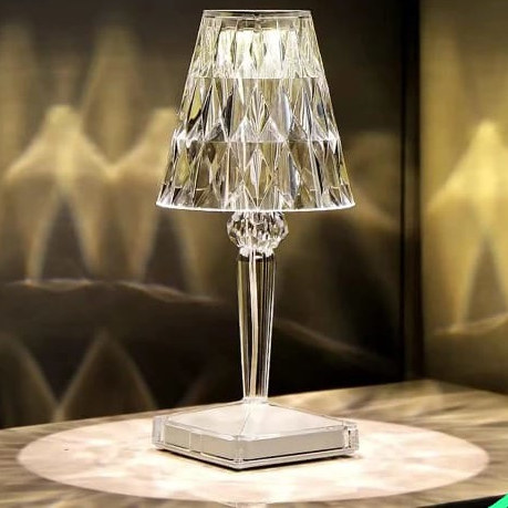 Diamond Crystal Table Lamp