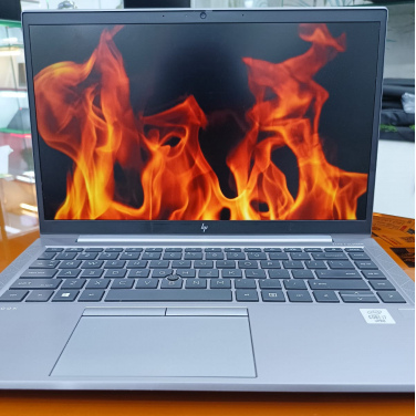 HP Firefly 14 G7 Core i7 10th Gen 512GB SSD Laptop