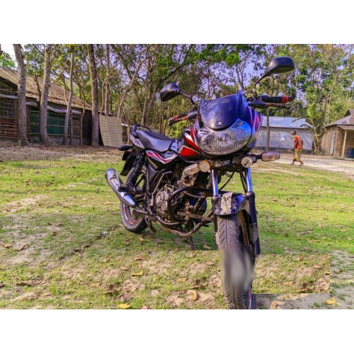 Bajaj Discover 100cc DC Ignition Motorbike