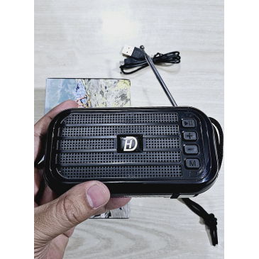 D12 Rechargable Solar FM Radio