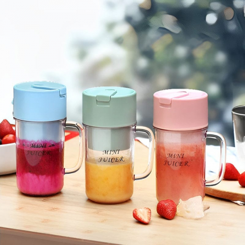 Mini Electric Mug Fruit Juicer with 10 Blades