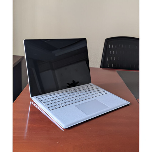 Microsoft Surface Laptop 2 Core i7 8th Gen