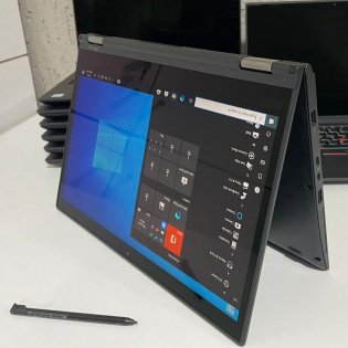 Lenovo ThinkPad X380 Yoga Core-i7 8th Gen Touch Laptop