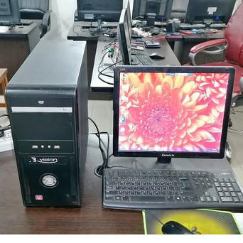 Desktop PC Dual Core 2TB HDD 20" HP Monitor